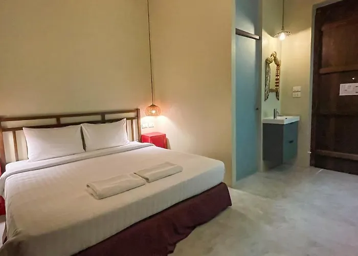 Hotel Villa Bangkok 3*